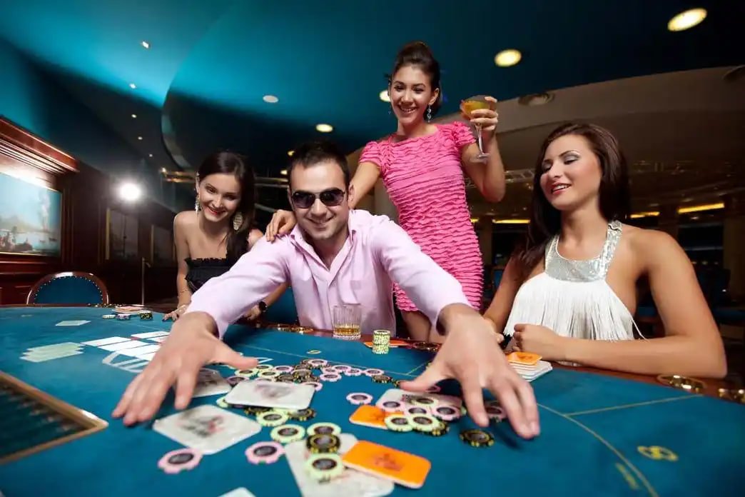 pkr 200 Slots